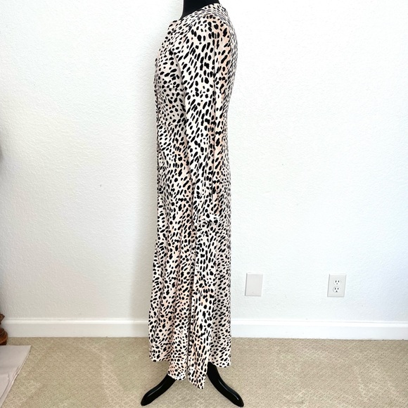 NWT Animal Print Long Sleeve Maxi Dress - S - Picture 5 of 8